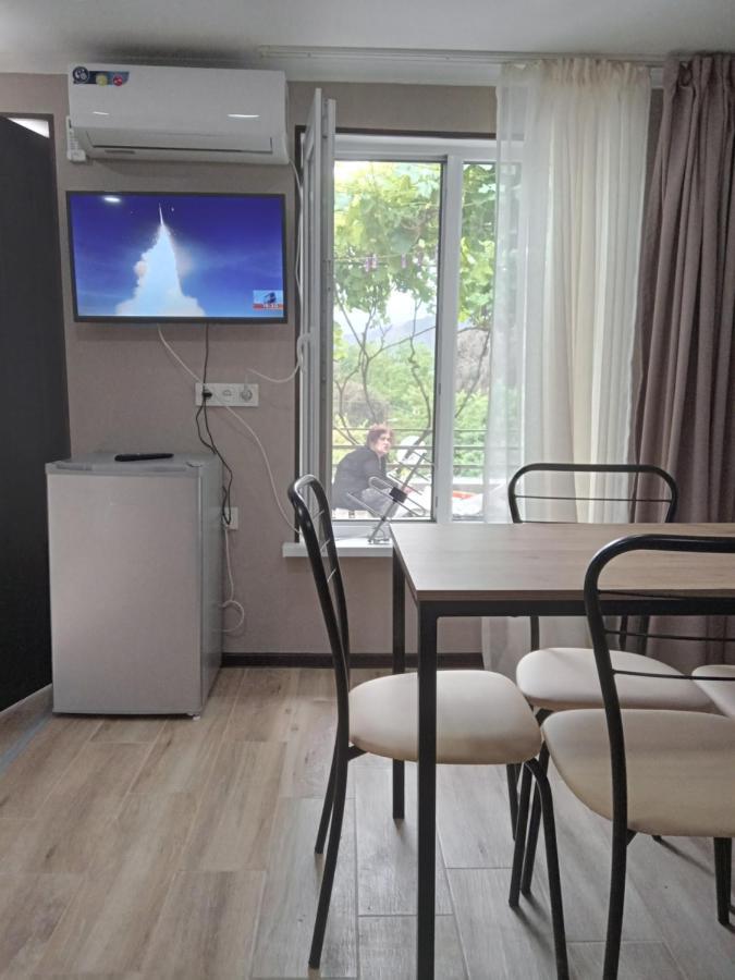Veranda M Tbilisi Bagian luar foto