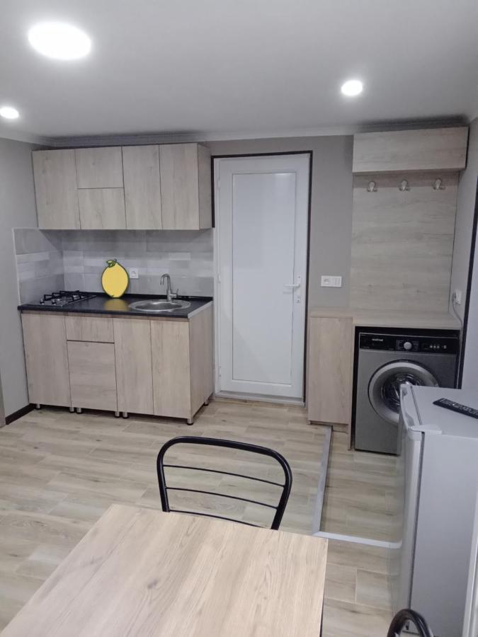 Veranda M Tbilisi Bagian luar foto